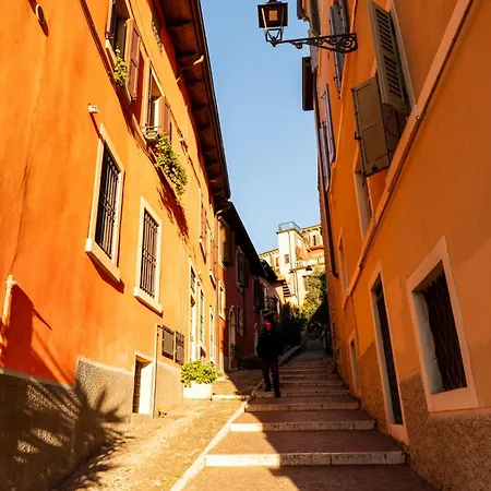 La Finestra Sul Ponte By Postcardsfrom 2*